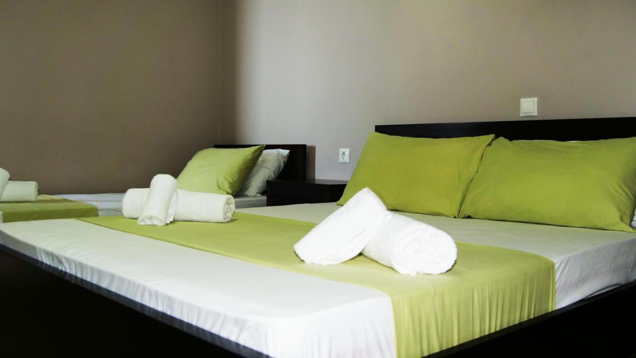 Beva Hotel Sarandë エクステリア 写真